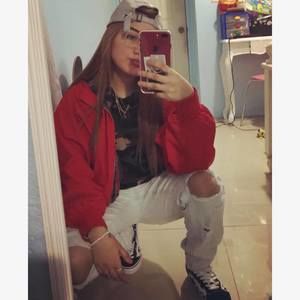 Meet your Posher, Jenny